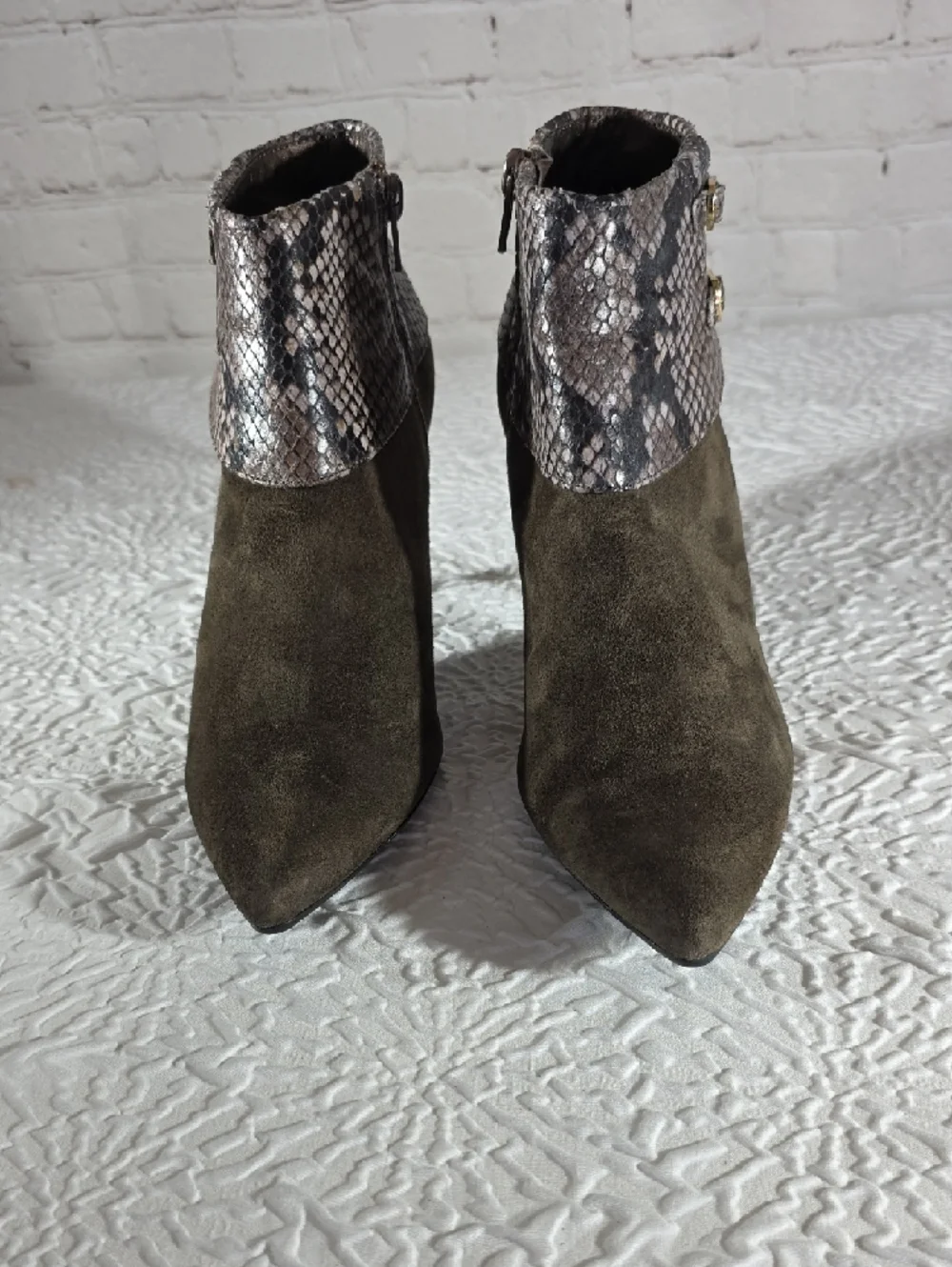 VANELI Kandee Gray Suede‎ & Snake Print Strappy Ankle Booties - Size 8N